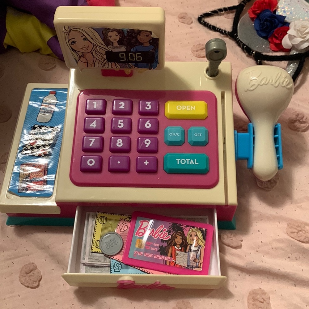 Barbie cash register